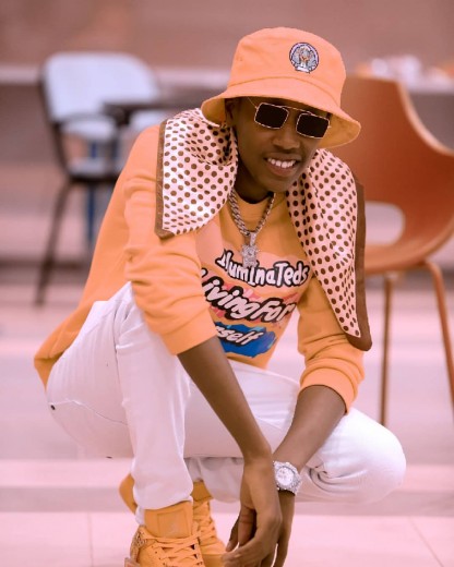 Nel Ngabo