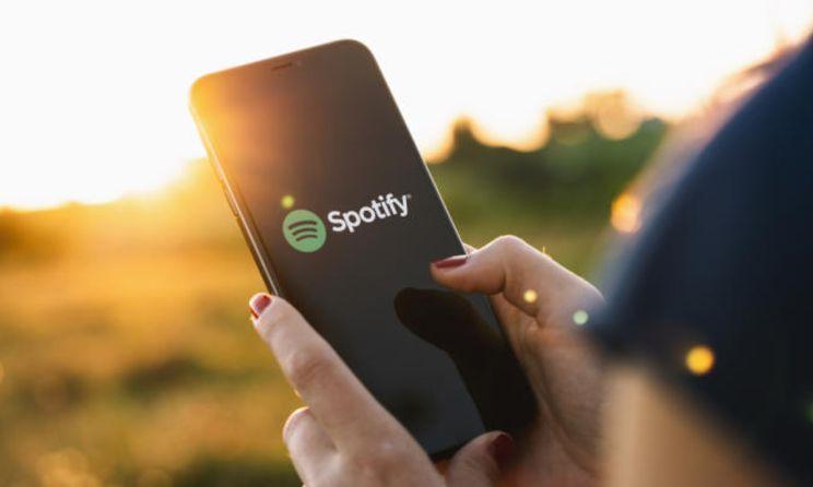 Users can now search with lyrics to find songs on Spotify.