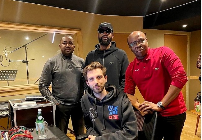 Fally Ipupa et Magic System en studio. (Photo) : Instagram/A'Salfo.