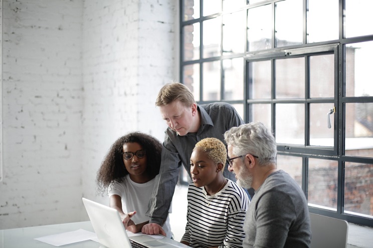 Relance Export est ouvert aux les acteurs des industries culturelles et créatives. (Photo) : Andrea Piacquadio/Pexels.