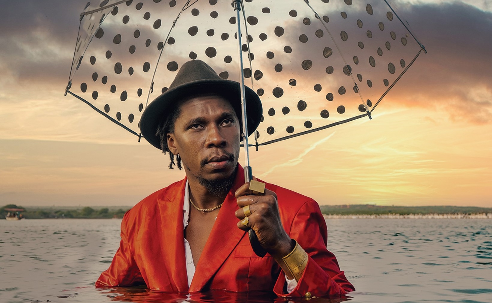 Kemit sur la pochette de Diluvienne (Photo) : Youri Lenquette Photography