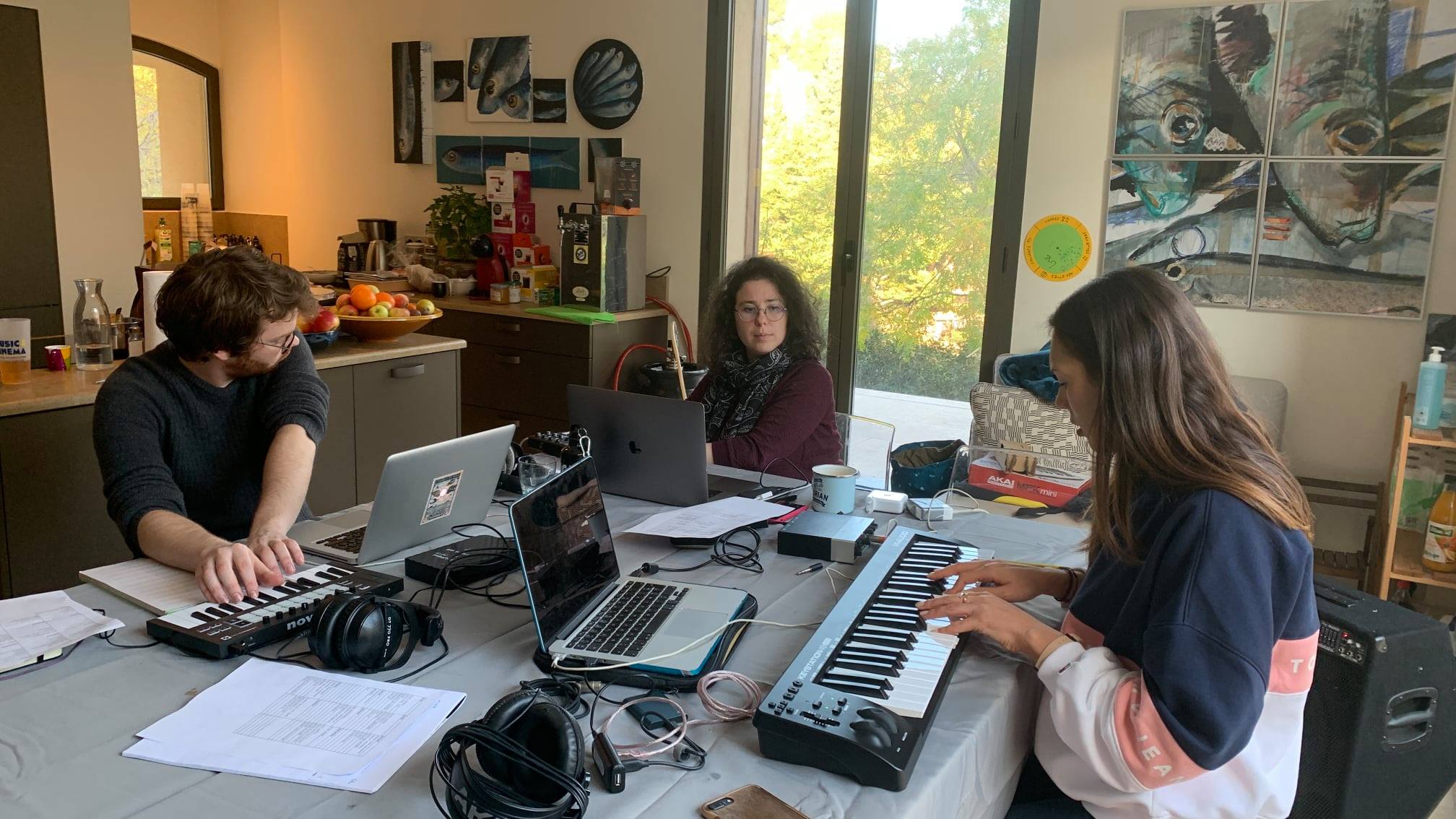 Atelier de composition musicale (Photo) : Facebook Festival International du Film d'Aubagne Music & Film.