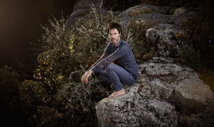 L’artiste franco-italien Piers Faccini propose dans son dernier album un mélange de sonorités maghrébine et d’Afrique de l’Ouest. (Photo) : Olivier-Metzger