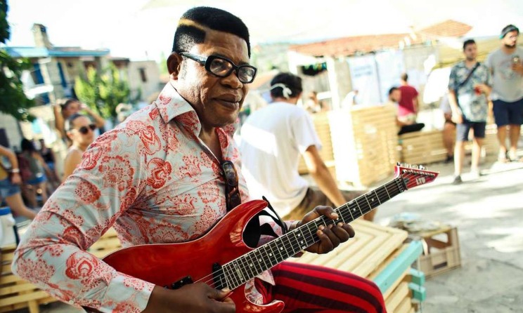 Fiston Lusambo.