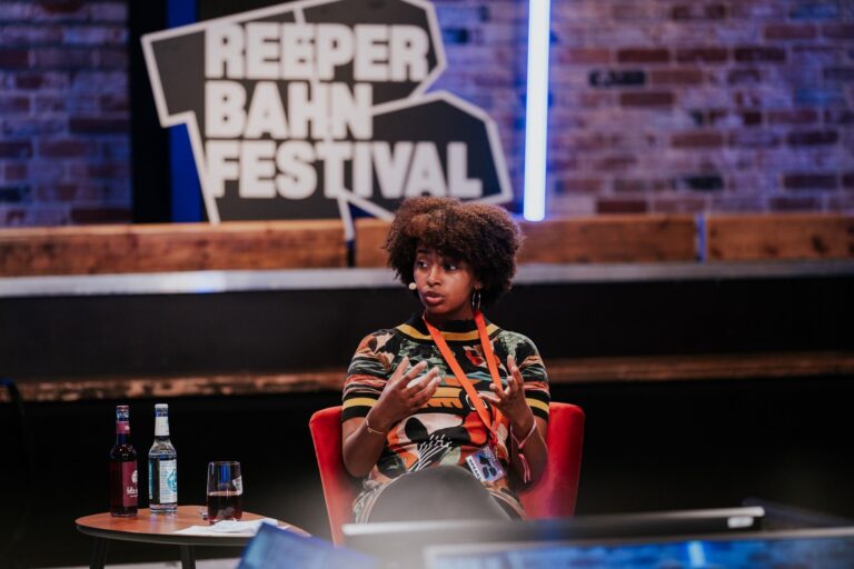Moment de discussion profressionnel organisé par le Reeperbahn Festival (Photo) : Robin Schmiedebach Photography