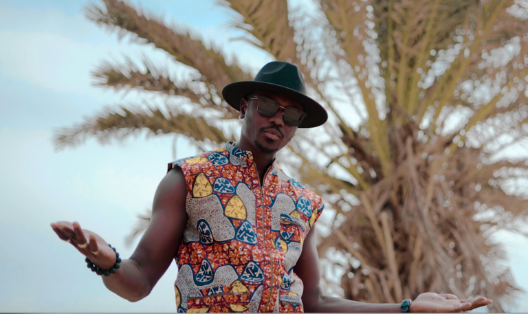 L'artiste sénégalais Cheikh Ibra Fam (Photo) : Ibrahima Khalioulah