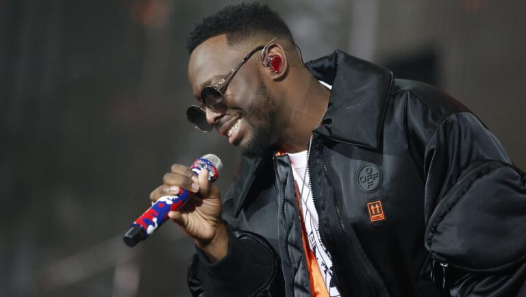 L'artiste Dadju, distribué par Sony Music France (Photo) : ladepeche.fr