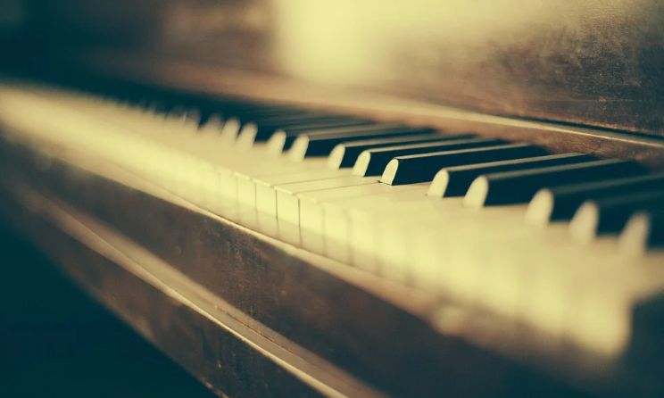 The contest seeks to provide a platform that encourages young and professional musicians to perform and grow. Deadline for applications is 30 June. 