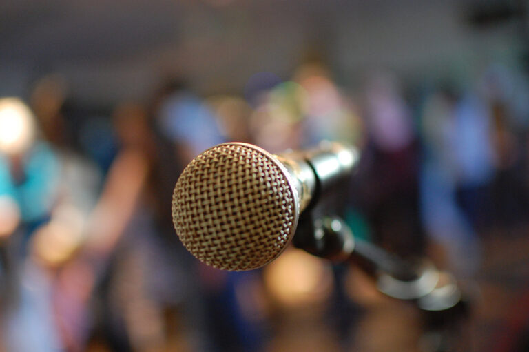 Les inscriptions au concours de chant Révèle ta voix, sont actuellement ouvertes (Photo) : producteurpro.fr