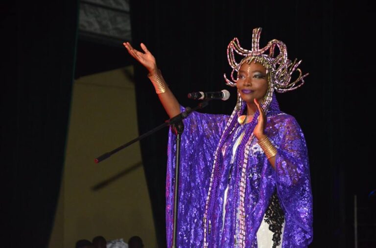 La chanteuse sénégalaise Coumba Gawlo (Photo) : twitter.com