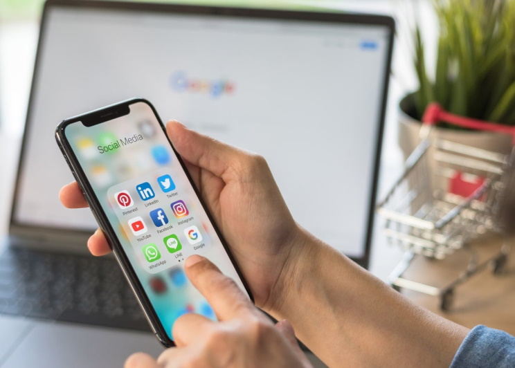 Universal Music s'associe à l'application de vidéo sociale Lomotif