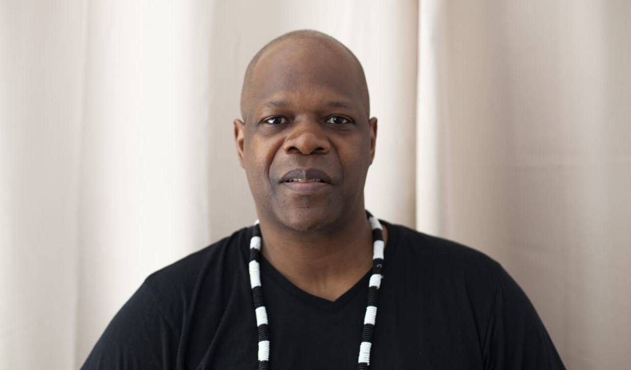 Le journaliste camerounais Amobé Mévégué (Photo) : senego.com