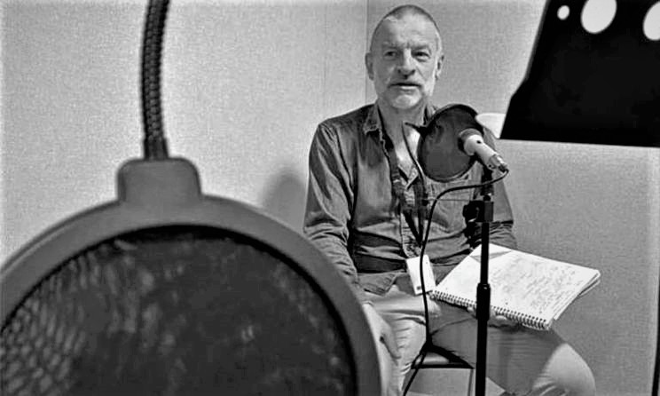 The podcasts will feature industry experts who offer advice on how artists can successfully navigate the industry.