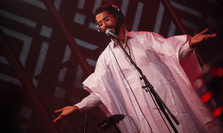 The application deadline is 8 October. In the photo: Moroccan musician Samir Ikhioui performing at the 2020 edition of Visa For Music