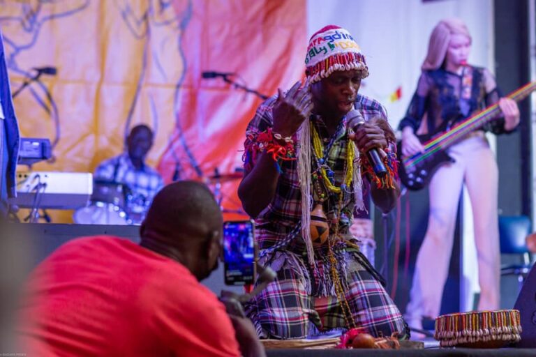 Le Goethe-Institut du Sénégal apporte son soutien aux entreprises et organisations sénégalaises du secteur créatif.