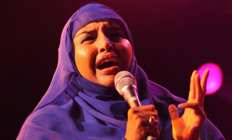 (Photo) : La chanteuse mauritanienne Malouma qui collabore avec Kamiyad Music.