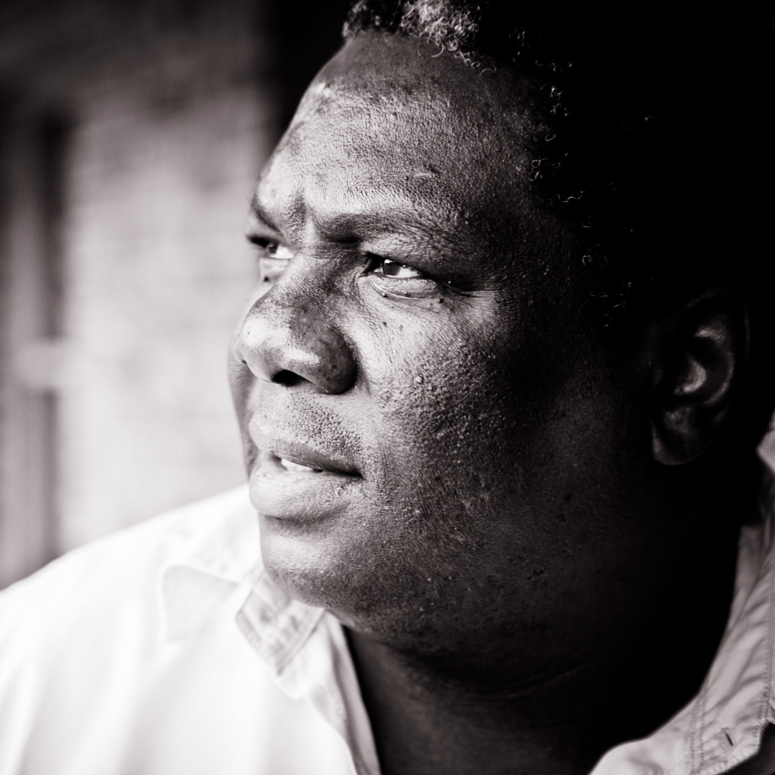 Vusi Mahlasela
