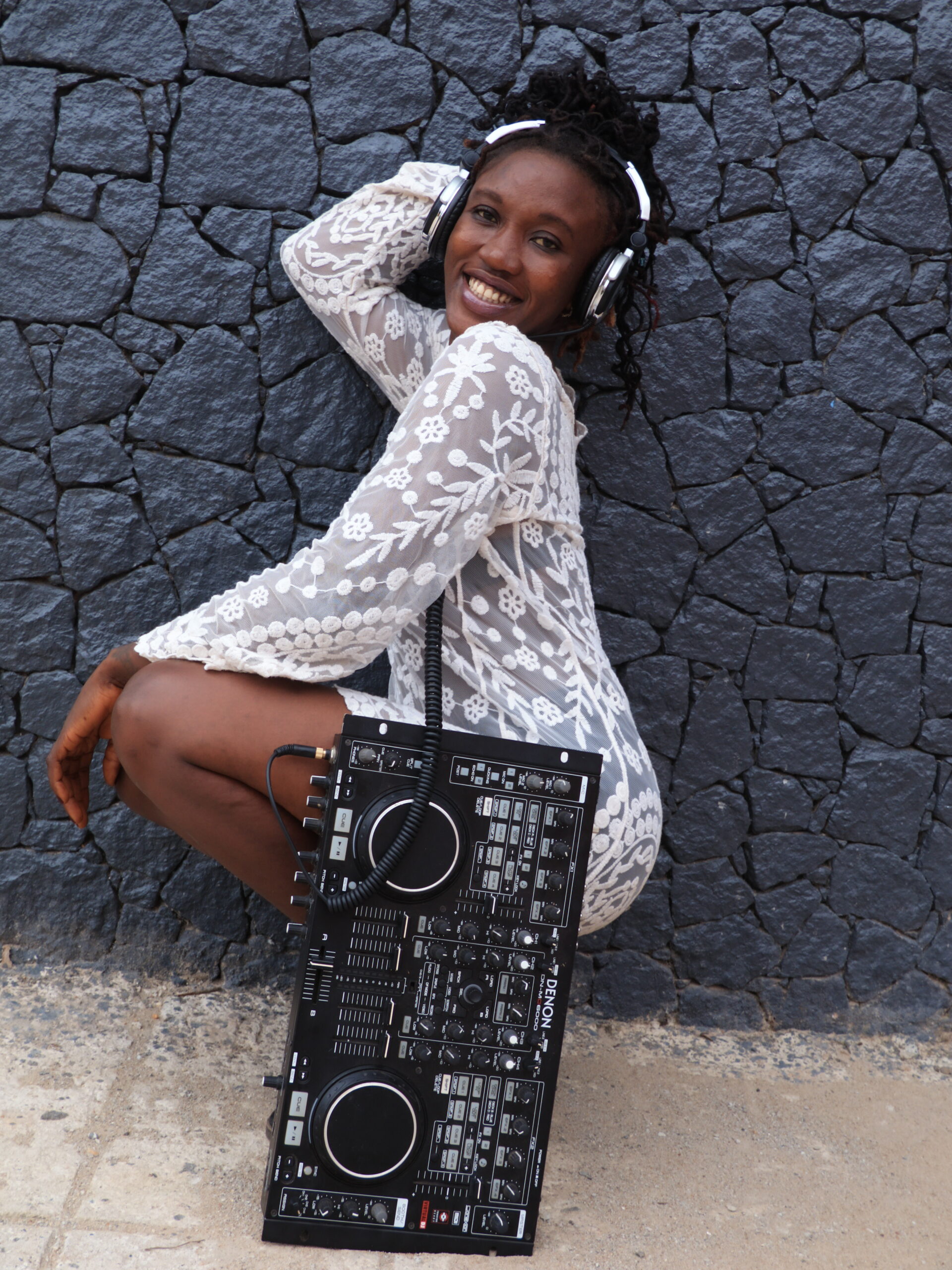 DJ Qwineve/De RapperPoet