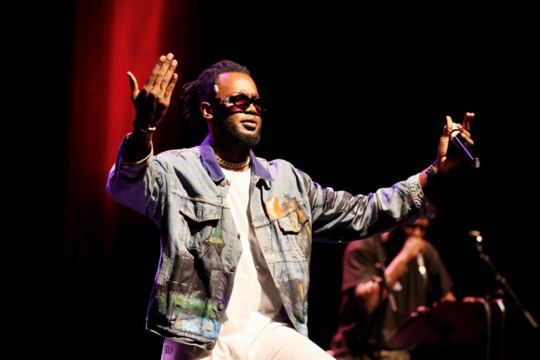 (Photo) : Young Ace Wayé, lauréat du Prix Découvertes RFI 2020.