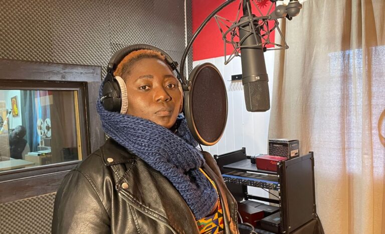(Photo) : la chanteuse tchadienne Matibeye.