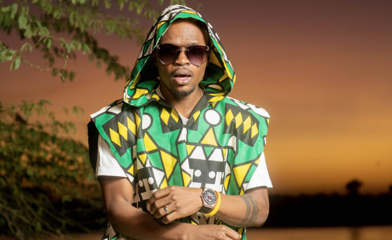 (Photo) : le chanteur tchadien Ghis B.