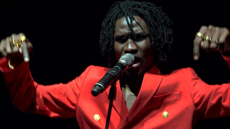 (Photo) : Amadeus le chanteur sénégalais.