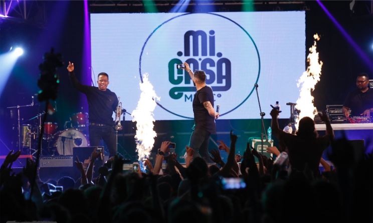 Mi Casa performing at Splashy Fen 2019.