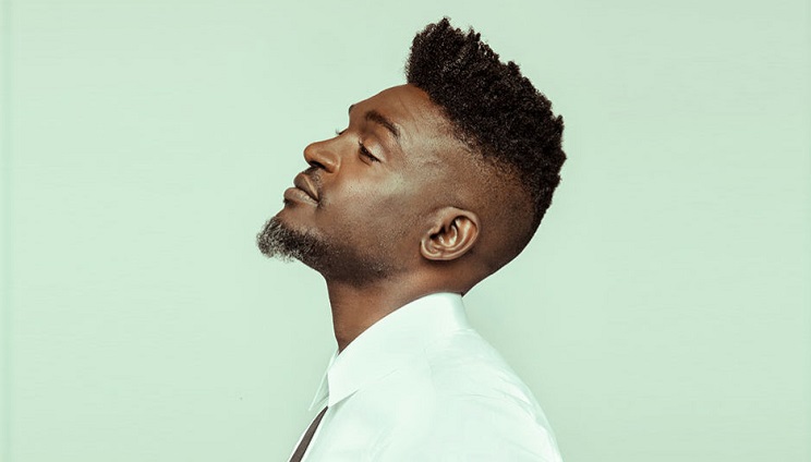 Le chanteur canadien d'origine rwandaise Corneille