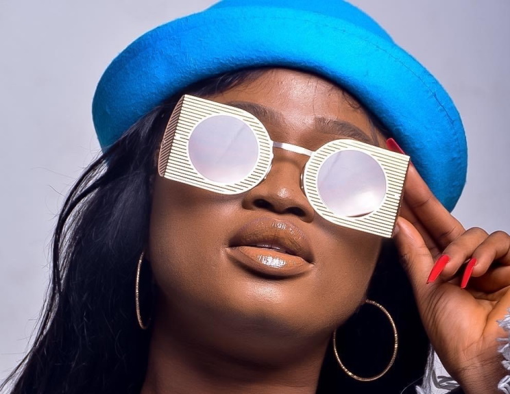 (Photo) : Queen Rima
