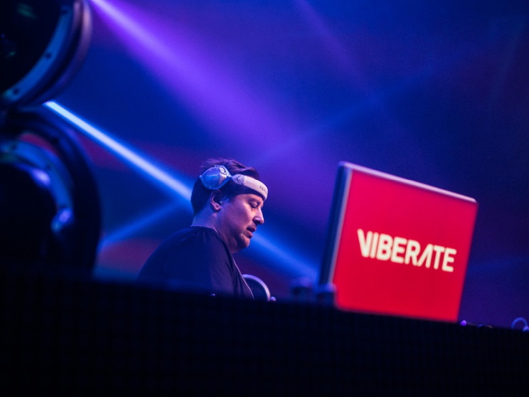Stratégie YouTube pour les professionnels de la musique (Photo) : Viberate