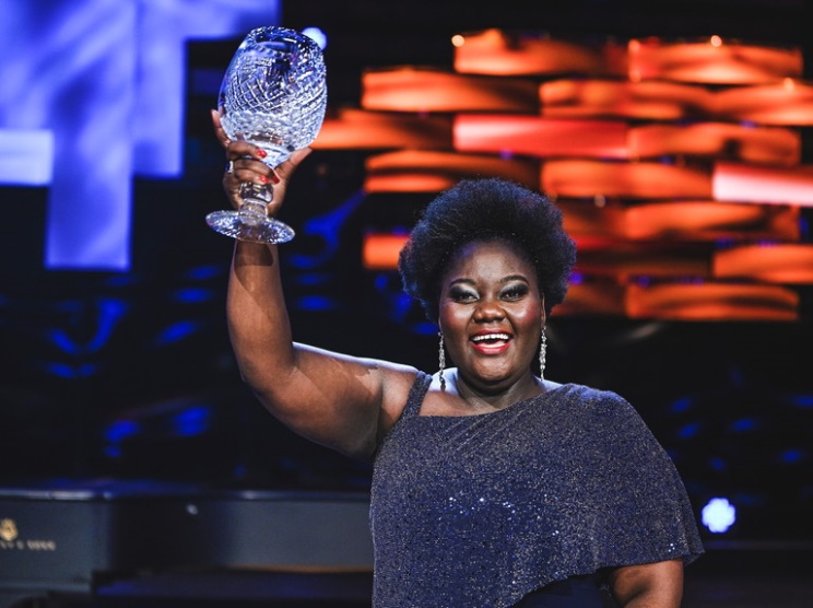 Masabane Cecilia Rangwanasha vainqueur du prix de la chanson au BBC Cardiff Singer of the World 2021