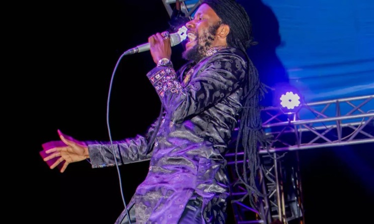Winky D performing at the Castle Tankard concert in Harare on 7 May.