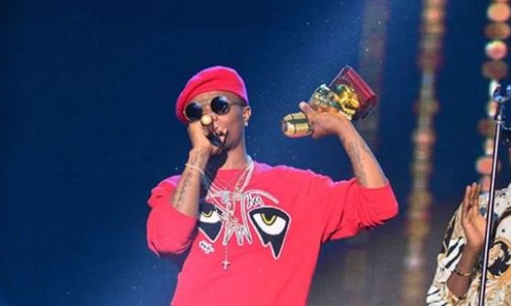 Nigeria’s Wizkid won the coveted Artist of the Year Award at the 2021 AFRIMAs.