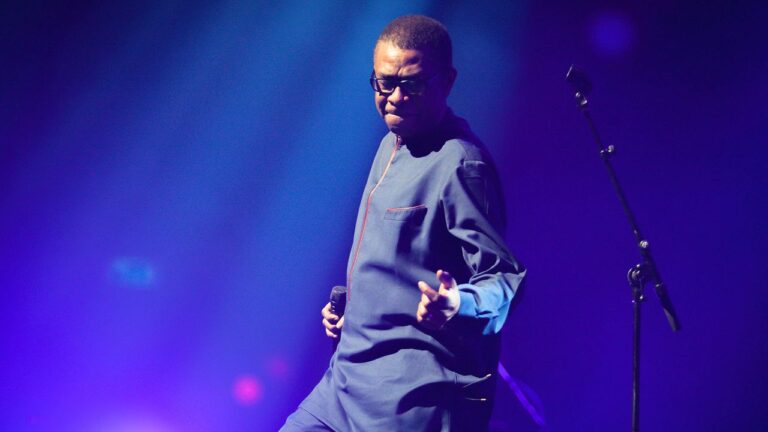 (Photo) : Youssou N'Dour sur scène - canalplus.com
