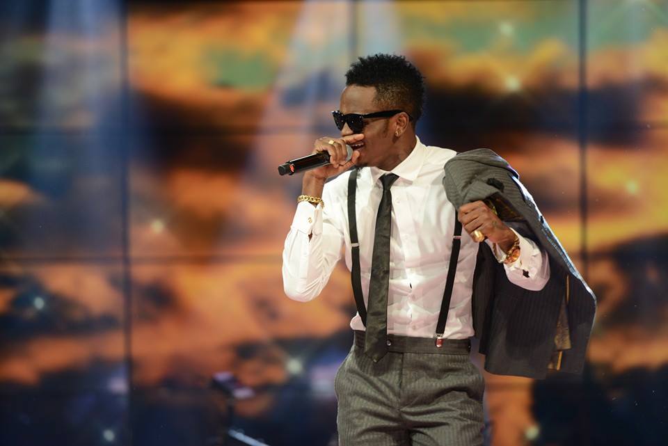(Photo) : Diamond Platnumz sur scène.