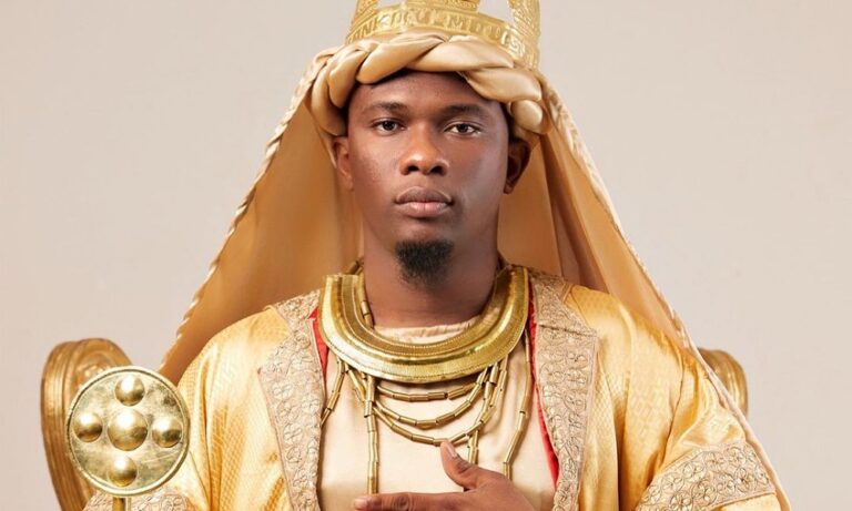 (Photo) : l'artiste malien Iba One a reçu 5 trophées aux AFRIMA 2021.
