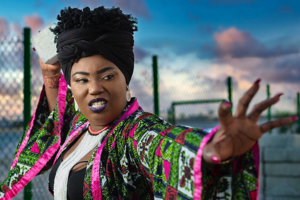 (Photo) : la chanteuse ivoirienne Tyrane Mondey.