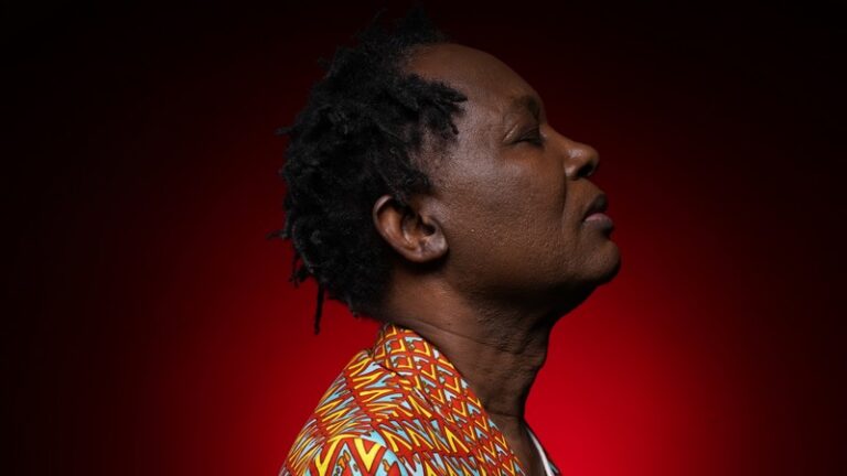 (Photo) : le chanteur congolais Lokua Kanza.