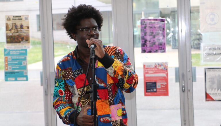 (Photo) : l'artiste Mustafa Naham, promoteur du Festival Dialawaly.