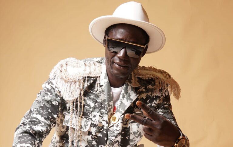 (Photo) : le chanteur Sénégalais Paco Diatta.