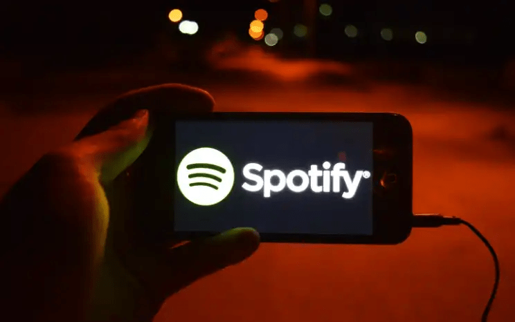 The tools let users collaborate on a project from anywhere in real time.