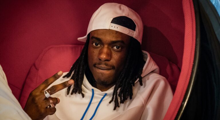 (Photo) : Gambino la MG, pensionnaire de Sony Music France.