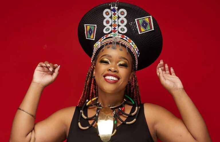 (Photo) : Artiste Musicienne Boohle
