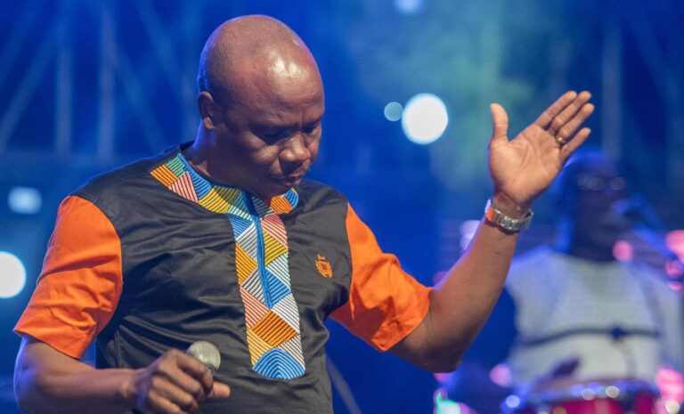 (Photo) : le chanteur A'Salfo participera au SIMA 1 - Le Grouilleur 3.0