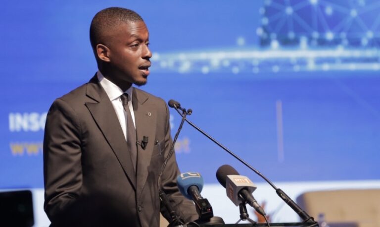 (Photo) : discours de Mambo Diomandé au SIMA.