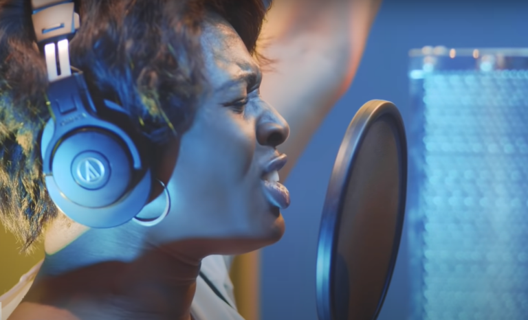 (Photo) : Chanteuse Dena Mwana