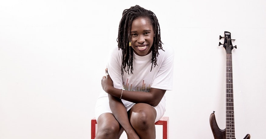 (Photo) : la chanteuse burkinabé Flora Pare, représentera son pays aux Jeux de la Francophone 2023.