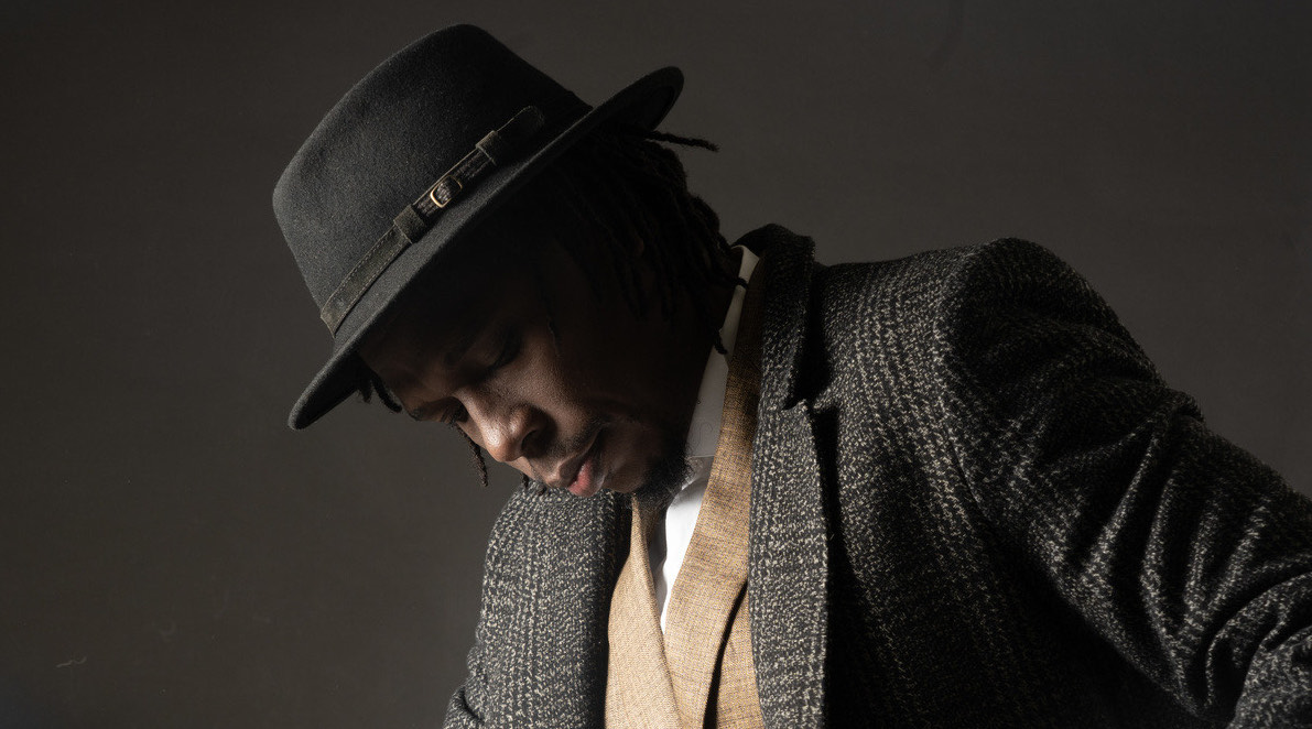 (Photo) : l'artiste gabonais Kemit annonce son nouvel album Tessiture.