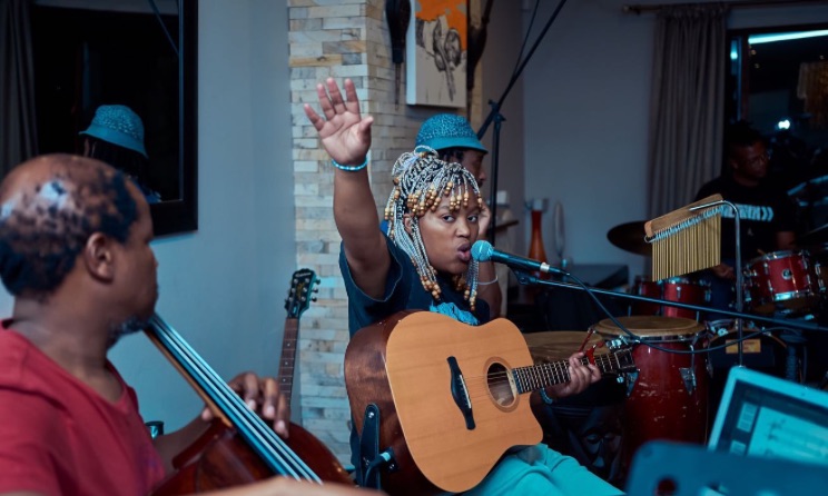 Msaki.