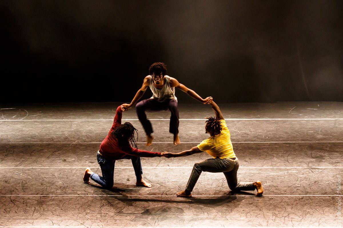 Le groupe de dance Sn9per Cr3w (Cameroun) de la catégorie hip-hop dance.